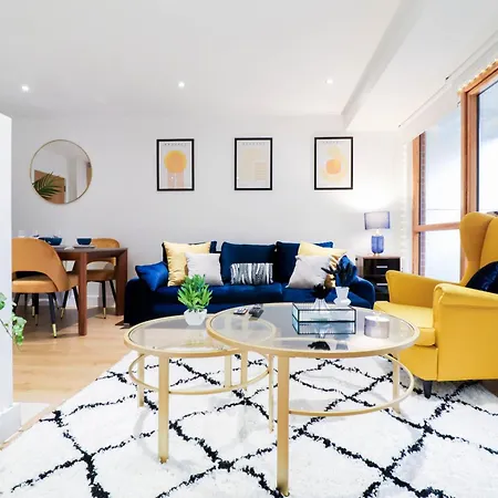 Stunning London Bridge Flat With Balcony - Close To Borough Market